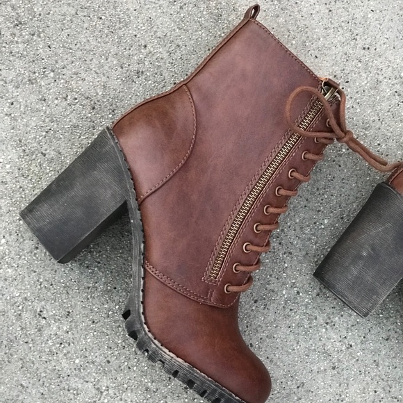 2 left! Soda tan Malia lace-up heeled combat Boots - Picture 6 of 7